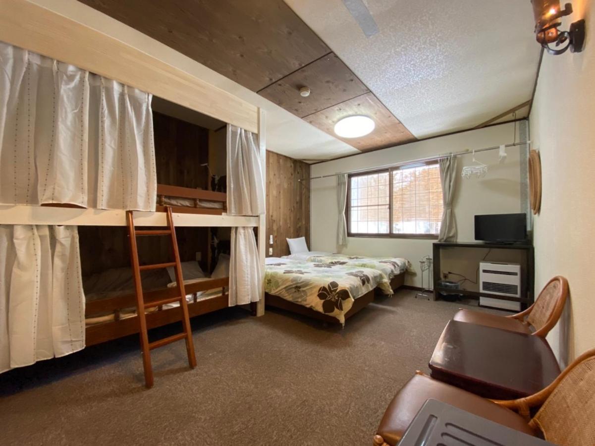 Hareruya Bed & Breakfast Hakuba Dış mekan fotoğraf