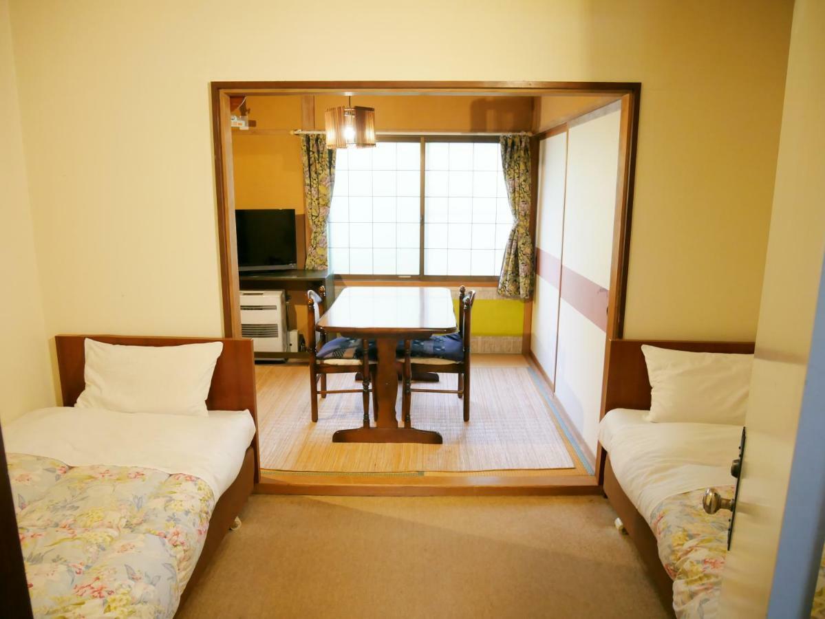 Hareruya Bed & Breakfast Hakuba Dış mekan fotoğraf
